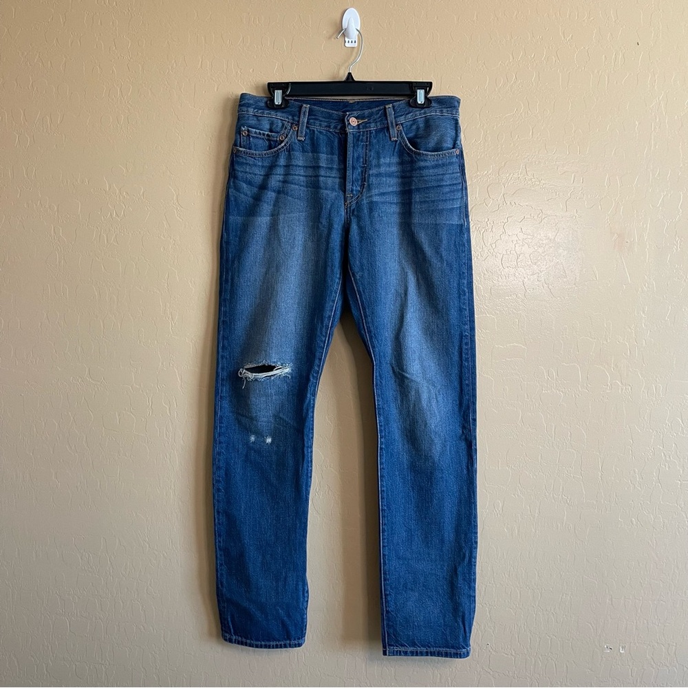 Women’s Levi’s 501 size W28